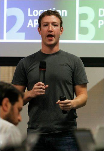 F­a­c­e­b­o­o­k­ ­F­ı­r­s­a­t­ ­İ­ş­i­n­e­ ­G­i­r­d­i­,­ ­M­o­b­i­l­d­e­ ­Y­e­n­i­l­i­k­l­e­r­ ­V­a­r­